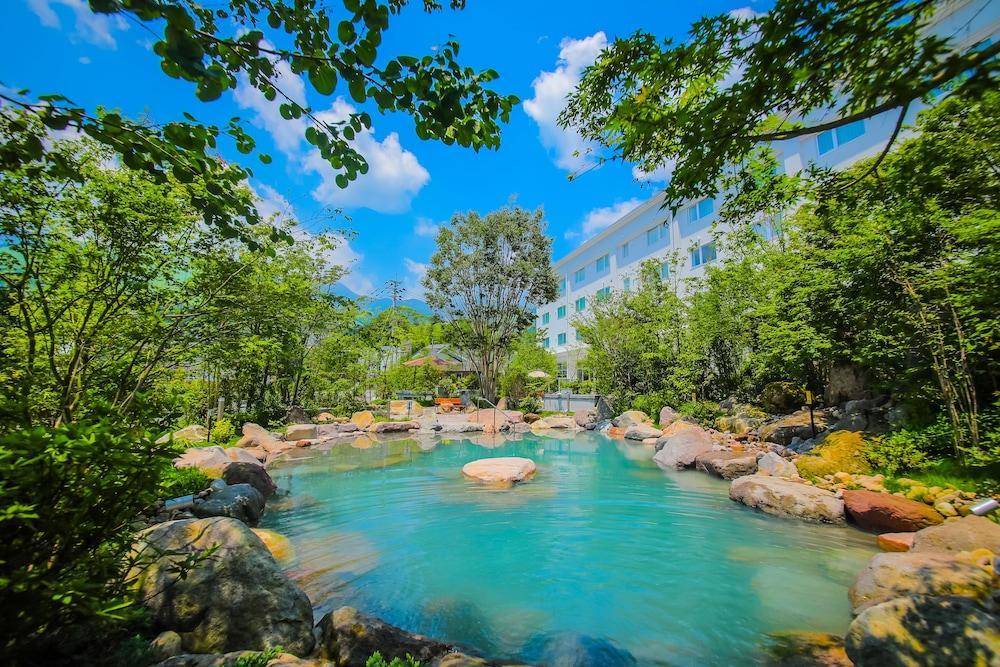 בפו Morinoyu Resort מראה חיצוני תמונה